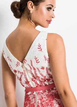 Floral Lace Skater Dress -Enchanted Styles Floral Lace Skater Dress913069FRSP W03