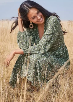 Floral Print V-Neck Dress -Enchanted Styles Floral Print V Neck Dress928213FRSL