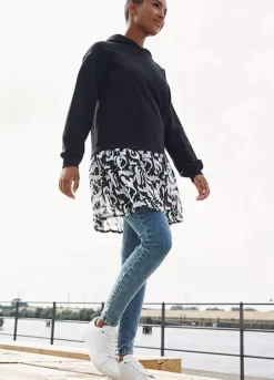 Hooded Patterned Dress -Enchanted Styles Hooded Patterned Dress945282FRSL