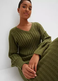 Knitted V-Neck Midi Dress -Enchanted Styles Knitted V Neck Midi Dress953138FRSP W03