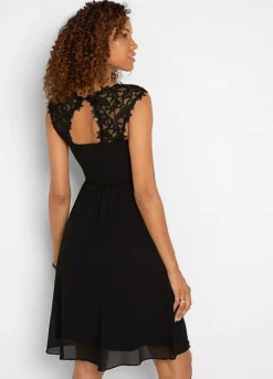 Lace Bodice Skater Dress -Enchanted Styles Lace Bodice Skater Dress931038FRSP W01