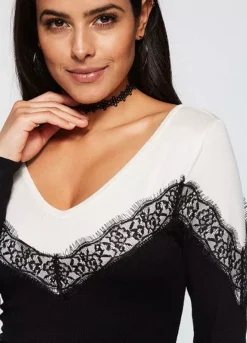 Lace Trim Knitted Dress -Enchanted Styles Lace Trim Knitted Dress970088FRSP W02