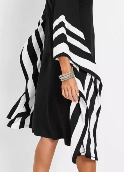 Monochrome Jersey Kaftan Dress -Enchanted Styles Monochrome Jersey Kaftan Dress904102FRSP W02