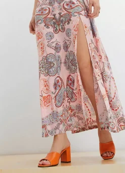 Printed Halter Neck Maxi Dress -Enchanted Styles Printed Halter Neck Maxi Dress924956FRSP W03