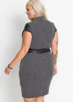Tie Waist Checked Dress -Enchanted Styles Tie Waist Checked Dress911832FRSB W01